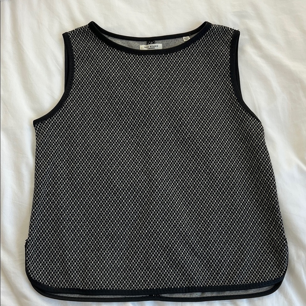 Max Studio Black and White Geometric Tank Top